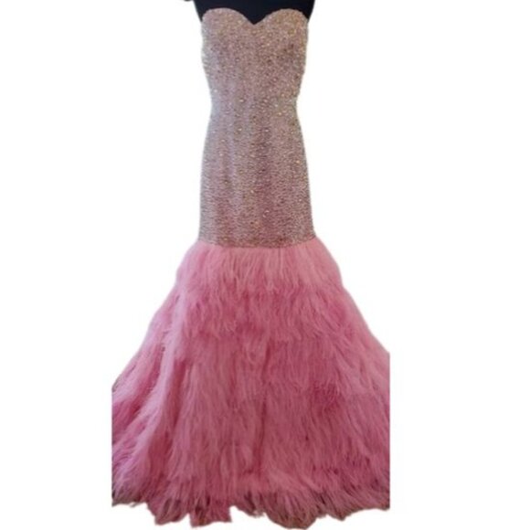 Couture Luxurious Ostrich Feathers Designer Embroidery Evening Prom Gown Dress - Picture 16 of 16